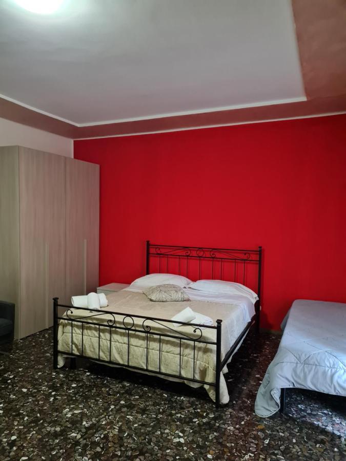 Landlady Airport Orio Bergamo Ida Hotel Orio al Serio Exterior photo